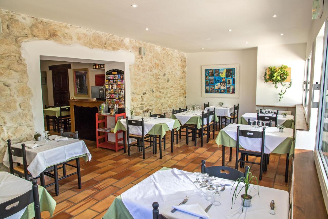Logis Hotel Restaurant L'Escarbille Saint-Martin-dʼArdèche 外观 照片