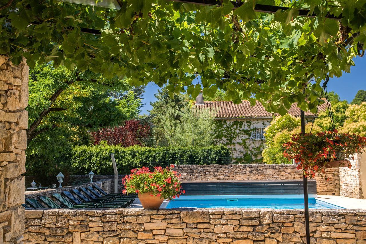 Logis Hotel Restaurant L'Escarbille Saint-Martin-dʼArdèche 外观 照片